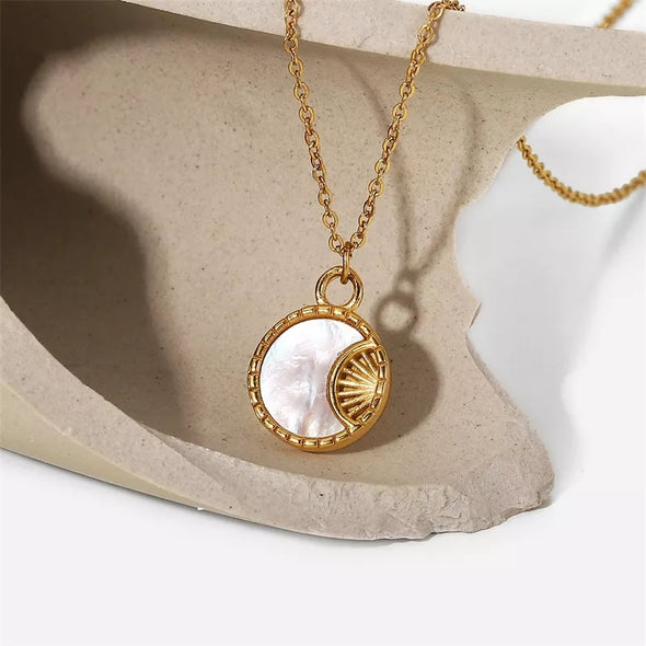 Harriet - 18k gold plated sun&moon mother of pearl earring & necklace