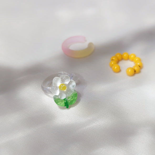 Hana - Cute flower ear cuff set